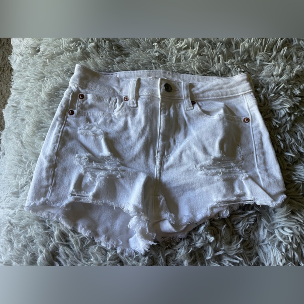 White Distressed American Eagle Jean Shorts- Size 00